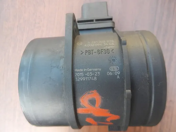 Luchtmassameter MERCEDES SPRINTER 906 3.0CDi image 3