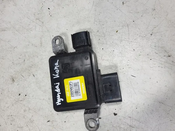 Hyundai Kona Fan Control Module image 2