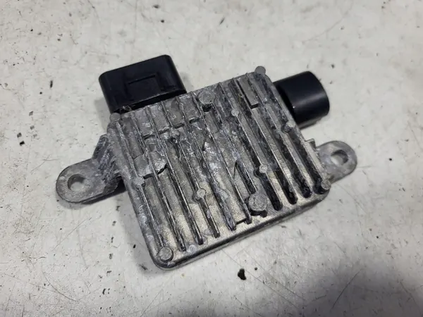 Hyundai Kona Fan Control Module image 5