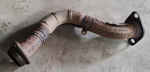 Coude de tuyau d'échappement 1.6 Sport Suzuki Swift MK7 10-16 image 4