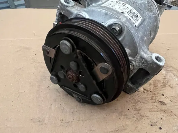 Compressore Aria Condizionata AUDI A5 A6 A4 image 2