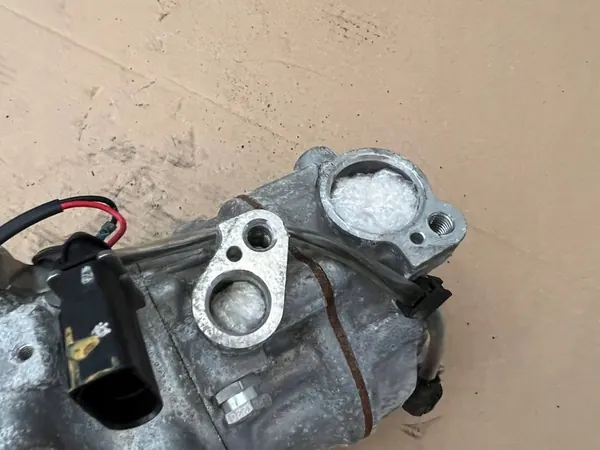 Compressore Aria Condizionata AUDI A5 A6 A4 image 4