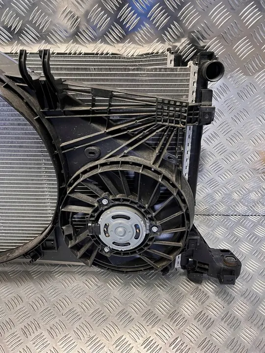 Radiador completo Renault Master III 2.3 DCI RWD OEM image 3