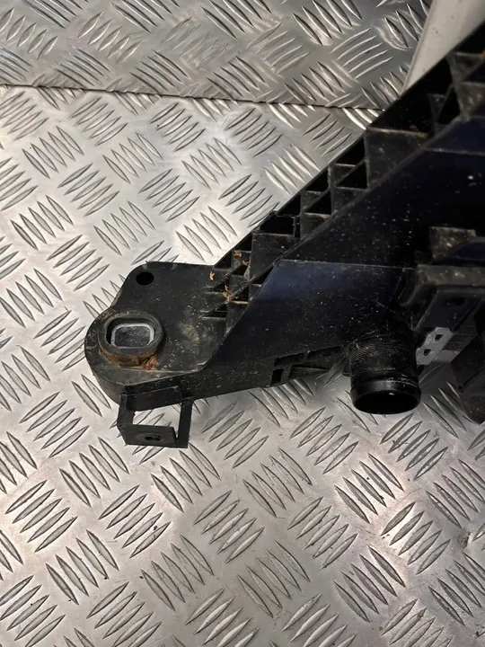 Radiador completo Renault Master III 2.3 DCI RWD OEM image 5