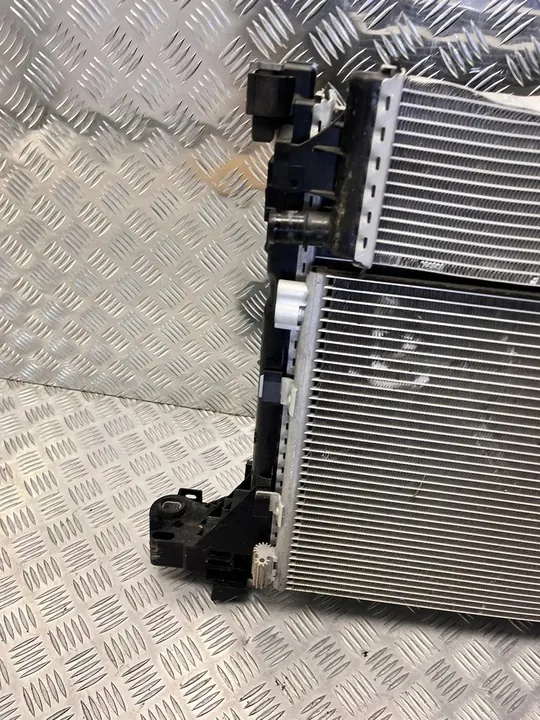 Radiador completo Renault Master III 2.3 DCI RWD OEM image 9