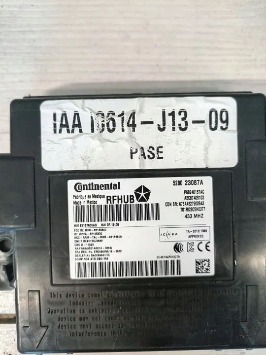 Módulo sem chave OEM 68240157AC para Dodge Durango 2014 image 3