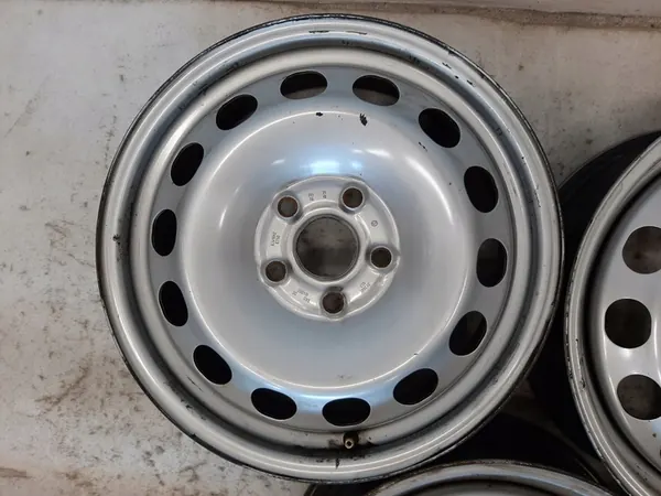 4 Teräsvanteet Volkswagen OE Caddy 6.0" x 16" 5x112 ET 50 image 6