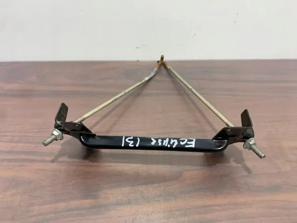 Support de batterie Mitsubishi Eclipse Cross OEM FBZ27914 image 2