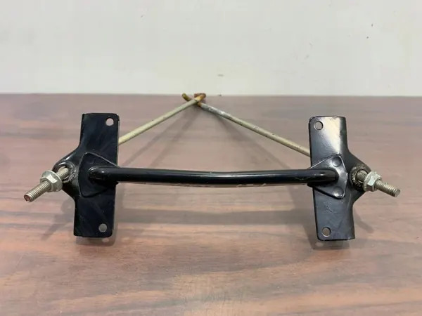 Support de batterie Mitsubishi Eclipse Cross OEM FBZ27914 image 3