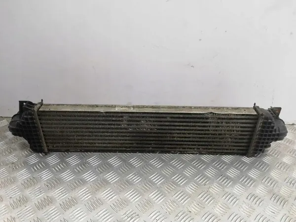 Intercooler Ford OEM DG936K775DB - État utilisé image 8