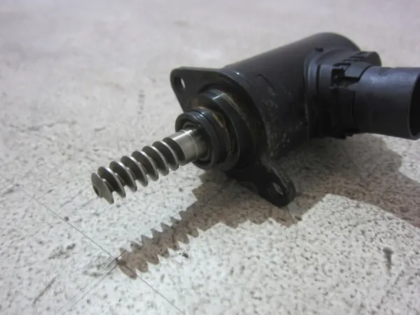BMW OEM 11377631574 Actionneur VANOS Arbre à Cames image 5