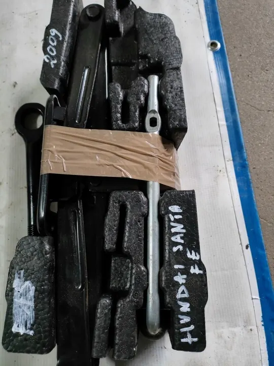 Kit de réparation HYUNDAI SANTA FE OEM - État utilisé image 3
