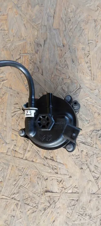 Brandstofffilterhuis OEM OBUDOWA FILTRA PALIWA OPEL CROSSLAND X image 4