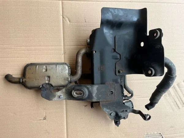 Webasto OEM extravärmare för Mazda 5 2005-2007 2.0 D image 3