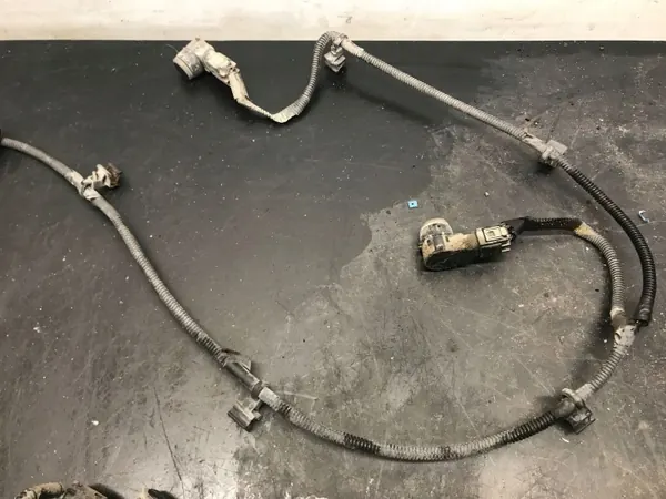 Kit sensores PDC traseiros OEM 1350977080 - 4 sensores image 3