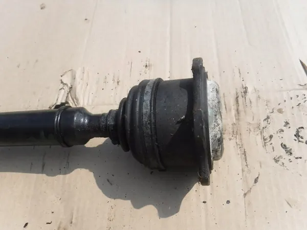 Höger Framhjulaxel VW Audi Skoda 8D0407272AJ image 3