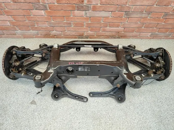 OEM 6857983 Hinterachsschwinge für BMW X3/X4 image 2