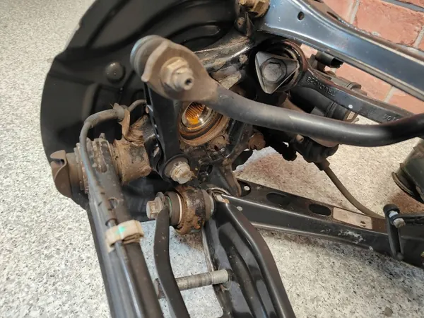 OEM 6857983 Hinterachsschwinge für BMW X3/X4 image 7
