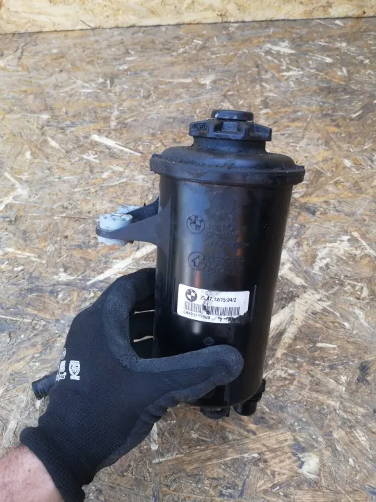 Réservoir direction assistée BMW X5 E70 OEM 685445601 image 4