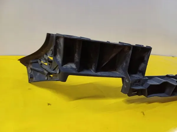 Deslizamento do para-choque traseiro direito VW Polo 9N 6Q6807376 image 3