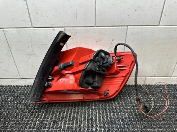 AUDI A6 C6 Luz Trasera Izquierda LED image 2