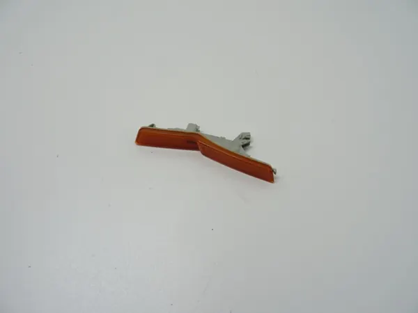 OEM 68319390AA Moldura Para-choques Dianteiro Direito Challenger image 2