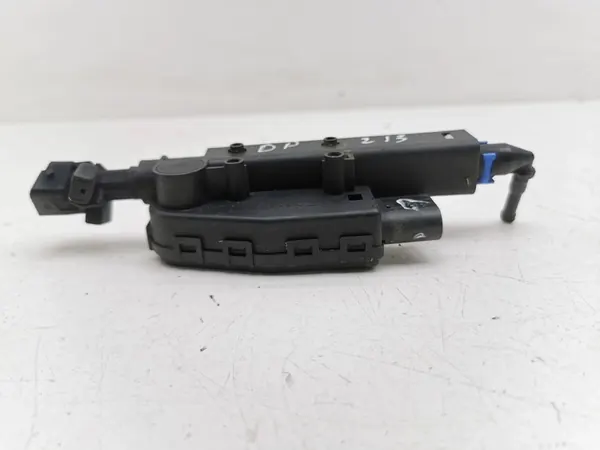 Volvo S80 2008 Right Side Headlight Washer Nozzle OEM image 2