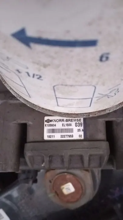 Knorr Lufttorkare OEM 22277959 för Volvo image 5