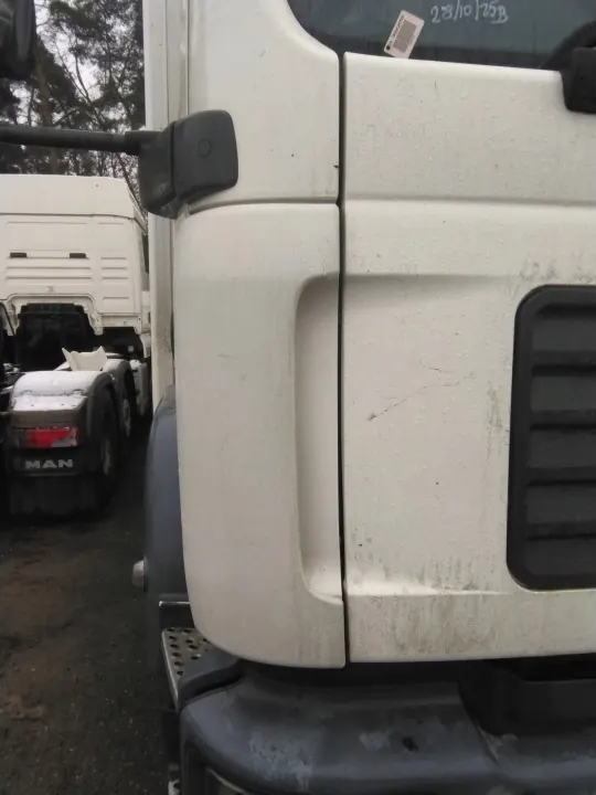 Deflector de esquina cabina POLIK KABINY MAN TGM TGL image 2