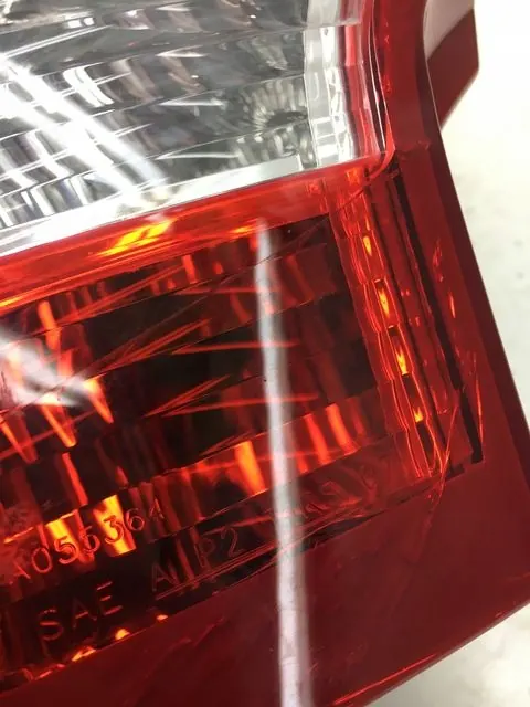 Luz trasera izquierda Volvo XC60 image 4