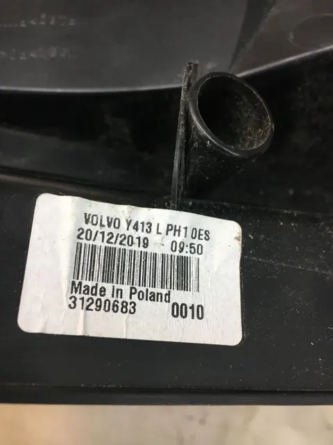 Luz trasera izquierda Volvo XC60 image 5