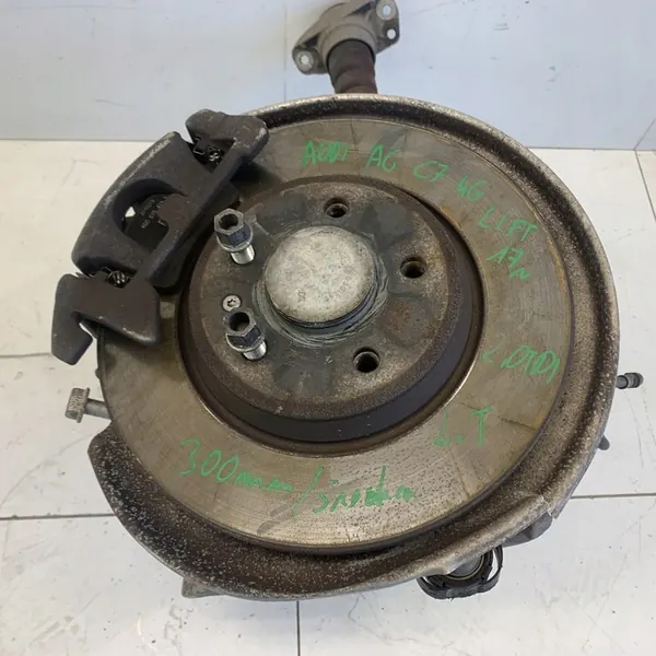 Mozzo di sterzo posteriore sinistro Audi A6 C7 4G LIFT 2017 OEM image 5