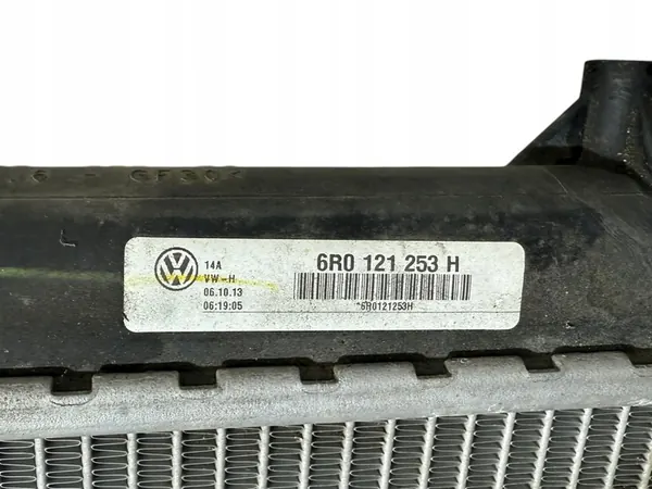Volkswagen OE 6R0121253H Radiador de refrigeración del motor image 4