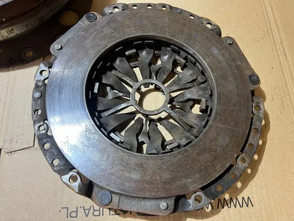 Embreagem volante Audi A4 B8 LIFT 2.0 TDI OEM image 3