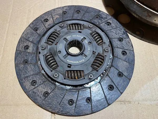Embreagem volante Audi A4 B8 LIFT 2.0 TDI OEM image 5