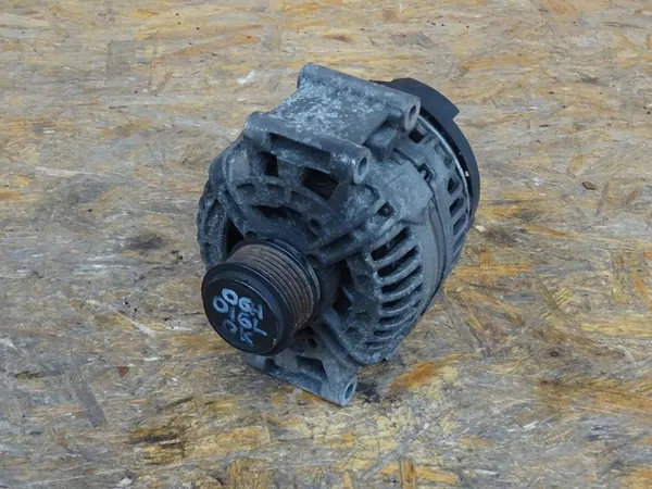 AUDI A4 B8 08-14 A5 8T 07-16 Vaihtovirtageneraattori 140A 06H903016L image 4