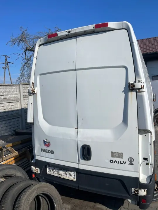Iveco OE Cabineframe voor Daily 14-25 Maxi image 4