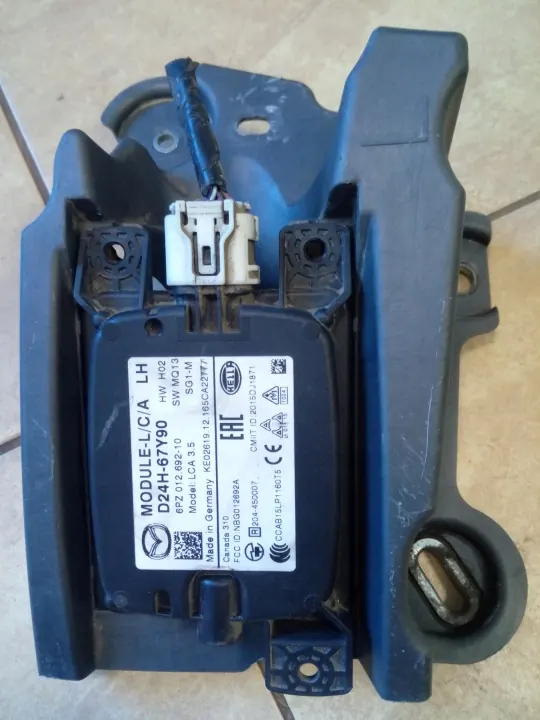 OEM D24H-67Y90 Linker Toter-Winkel-Sensor für Mazda CX-3 image 2