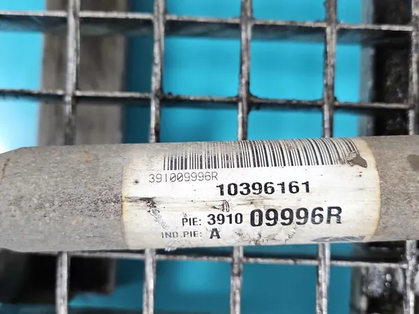 Höger fram halvaxel Renault Megane IV 1.3 TCE Manuell image 5