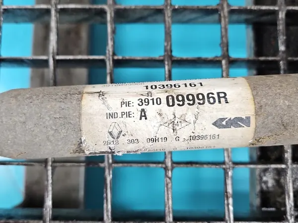 Höger fram halvaxel Renault Megane IV 1.3 TCE Manuell image 6