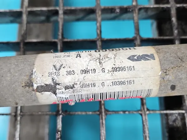 Höger fram halvaxel Renault Megane IV 1.3 TCE Manuell image 7