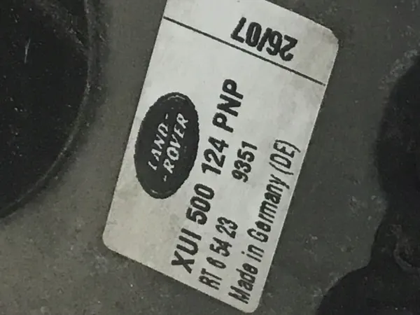 GPS-antenni (evä) OEM XUI500124PNP Range Rover Sportille image 4