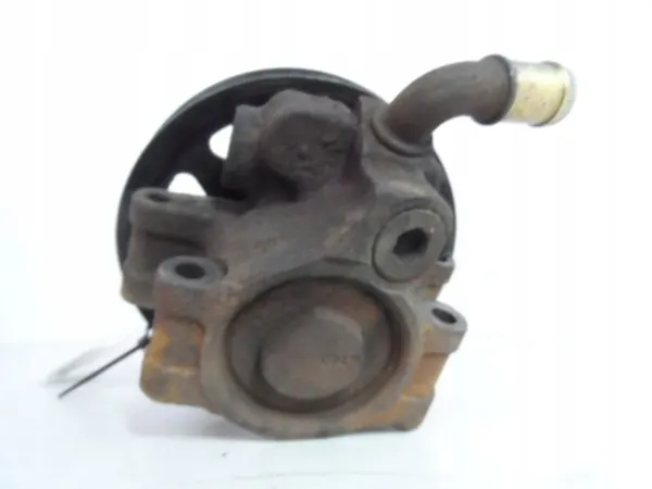 Bomba de dirección Ford OEM 2L3E3D673AA - Usada image 3