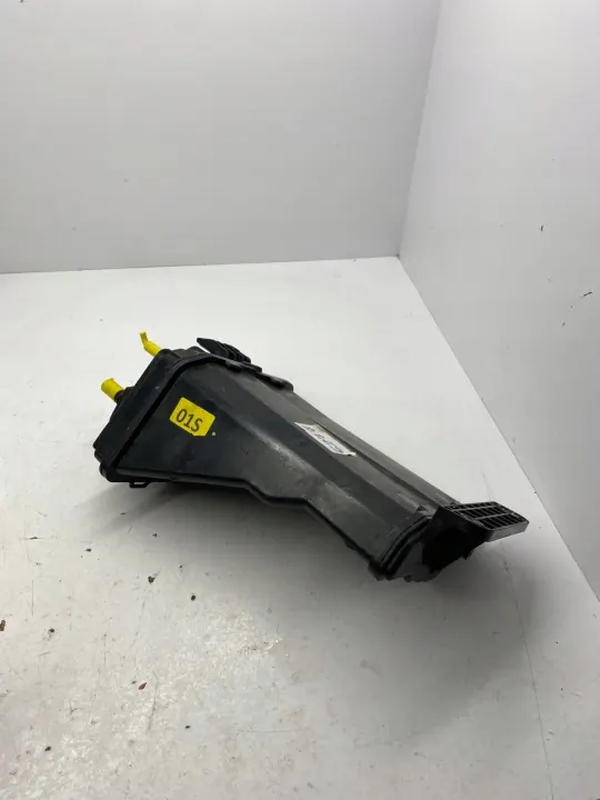 Filtre à charbon d'occasion OEM 7N0201801C Sharan 7N image 4