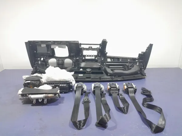Panneau Console Skoda Superb III OEM Lochow-329201- image 8