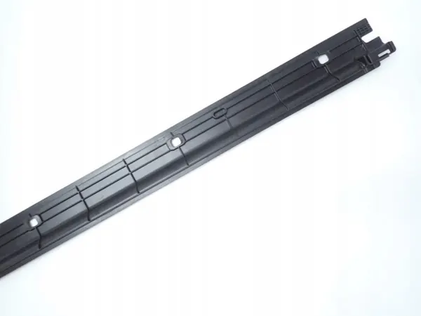 OEM 1EA825201A Escudo Inferior Lado Esquerdo Audi Q4 image 6