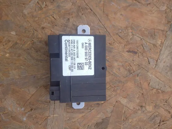 Mercedes-Benz Bränslepumpsmodul OEM A0009009703 image 3