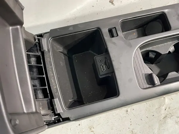 Túnel de consola Opel Insignia A 2011r OEM image 6