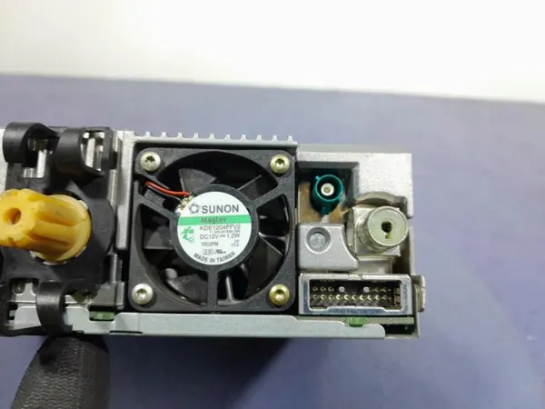 Unité Radio & Navigation Renault OE OEM 8200487884 image 7