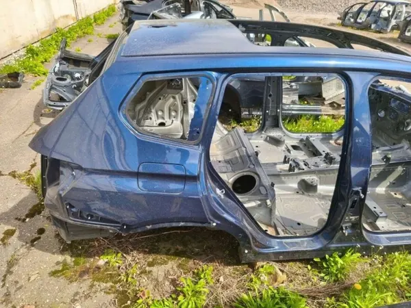 BMW X3 F25 rechter achterzijde OEM 7267470 image 3